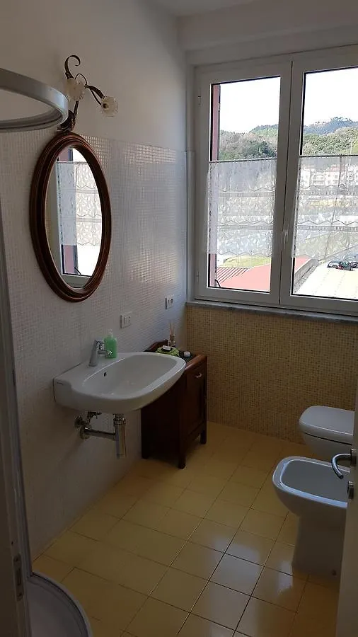 Welcoming House Apartment La Spezia