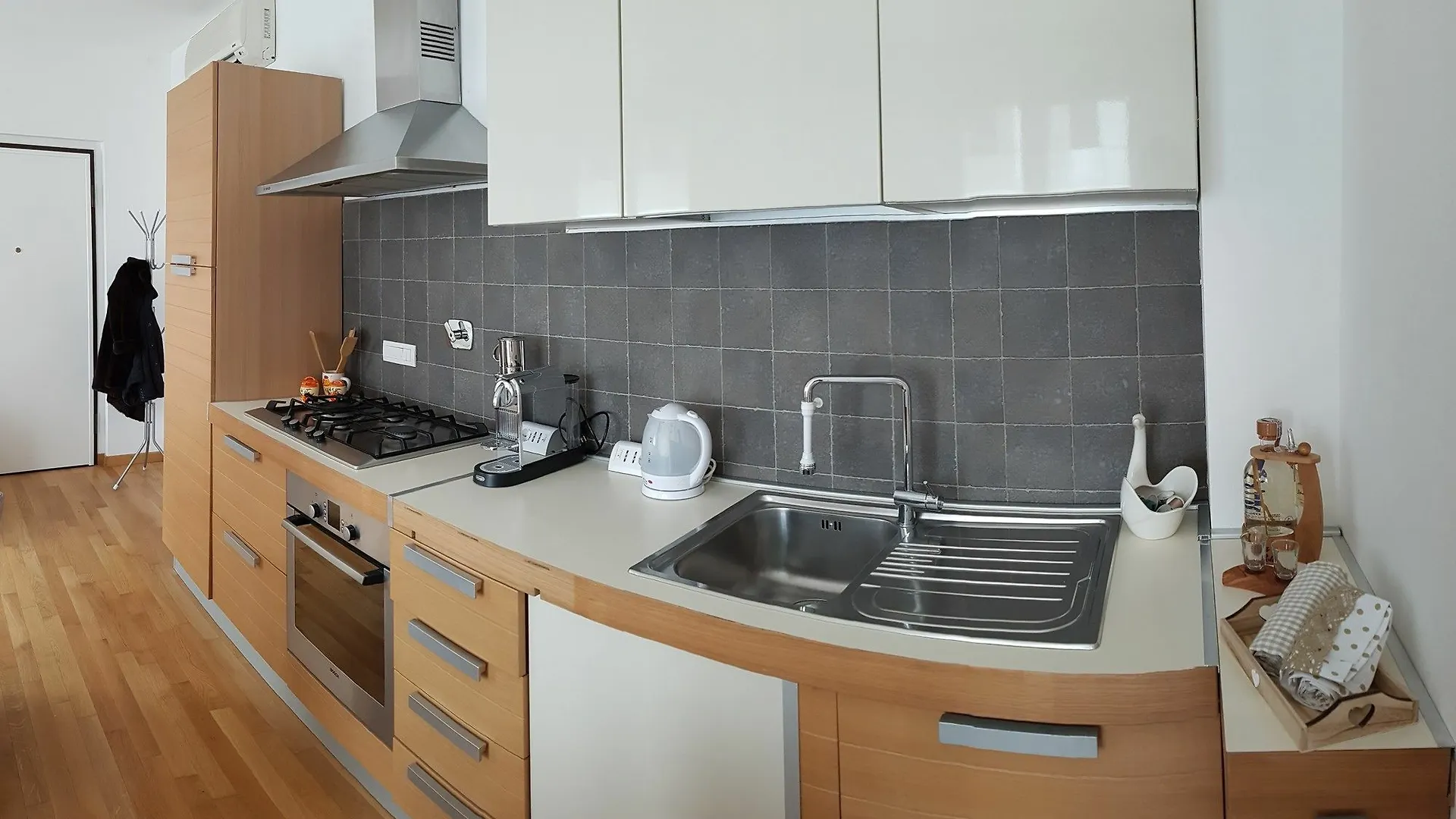Welcoming House Apartment La Spezia